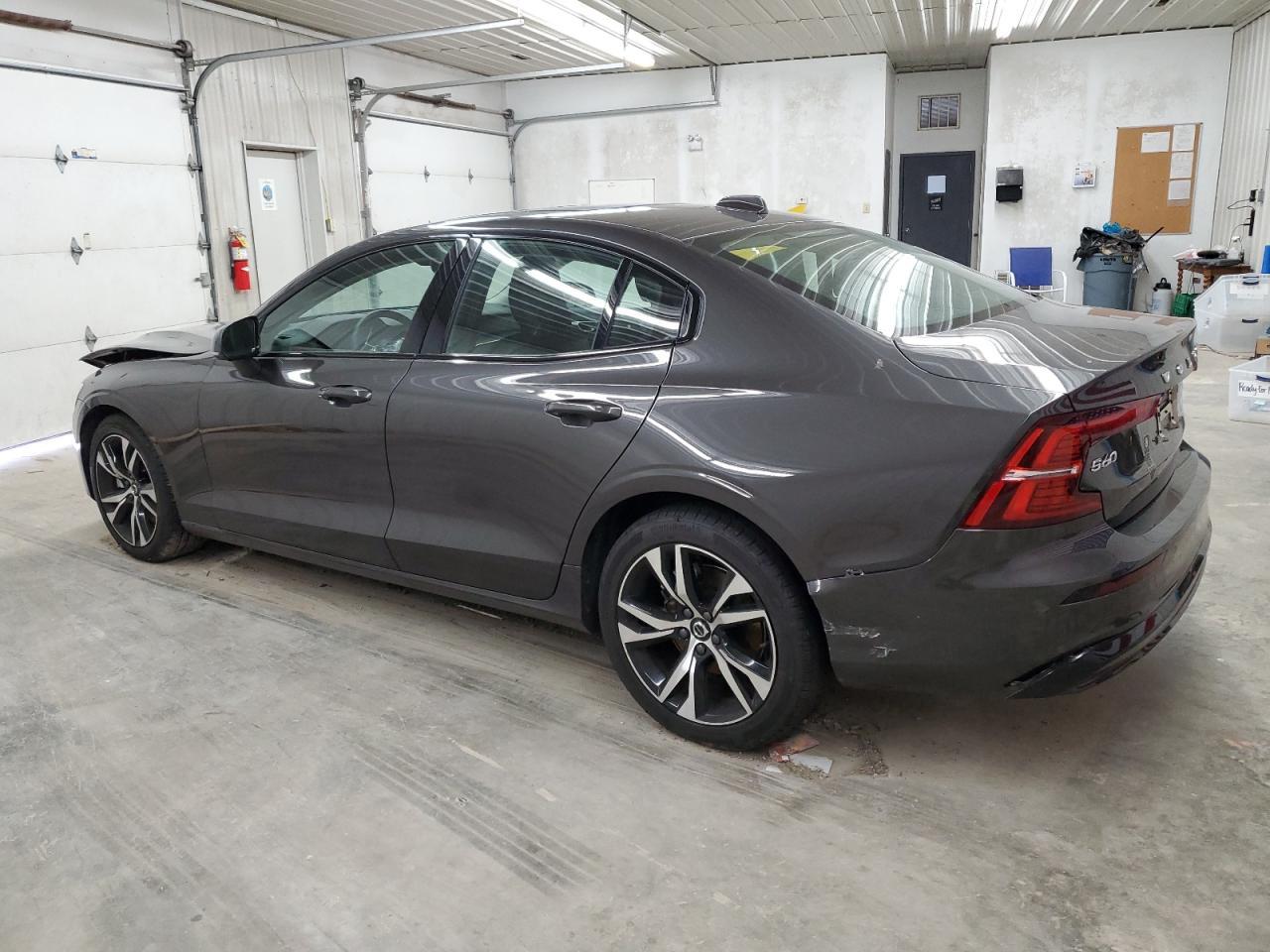 VOLVO S60 CORE  2024