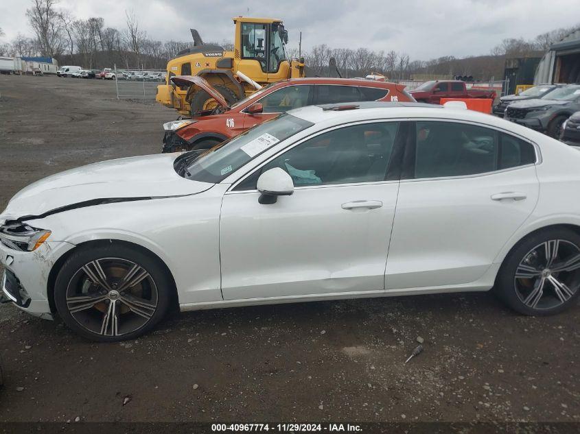 VOLVO S60 B5 INSCRIPTION 2022