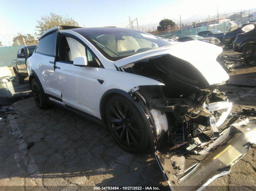 TESLA MODEL X  2022