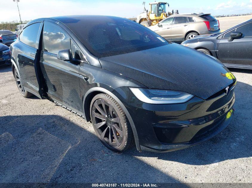 TESLA MODEL X PLAID TRI MOTOR ALL-WHEEL DRIVE 2022