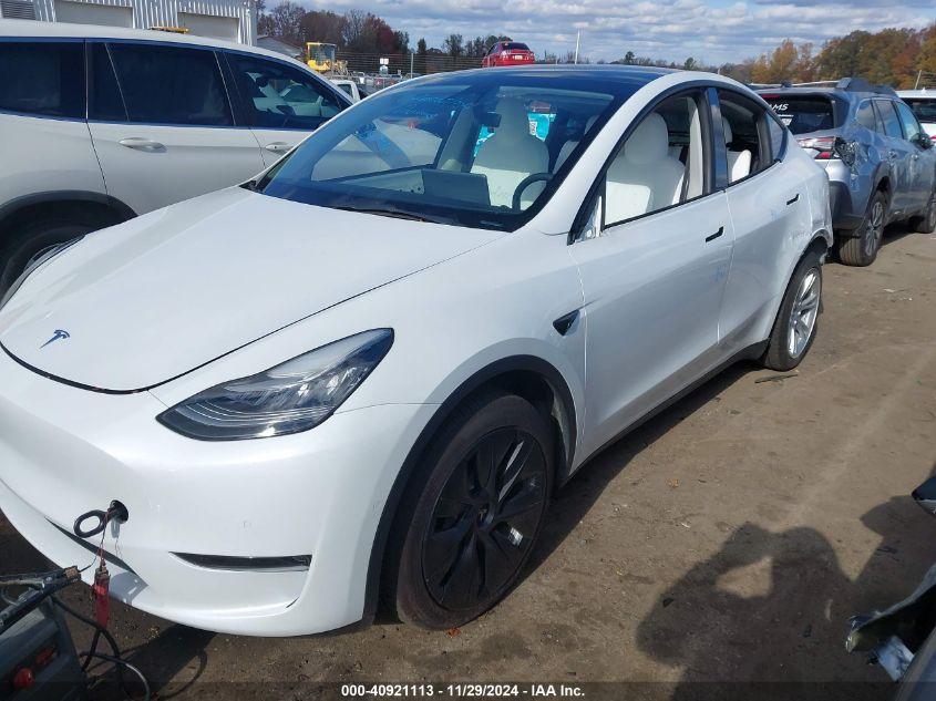 TESLA MODEL Y LONG RANGE DUAL MOTOR ALL-WHEEL DRIVE 2022