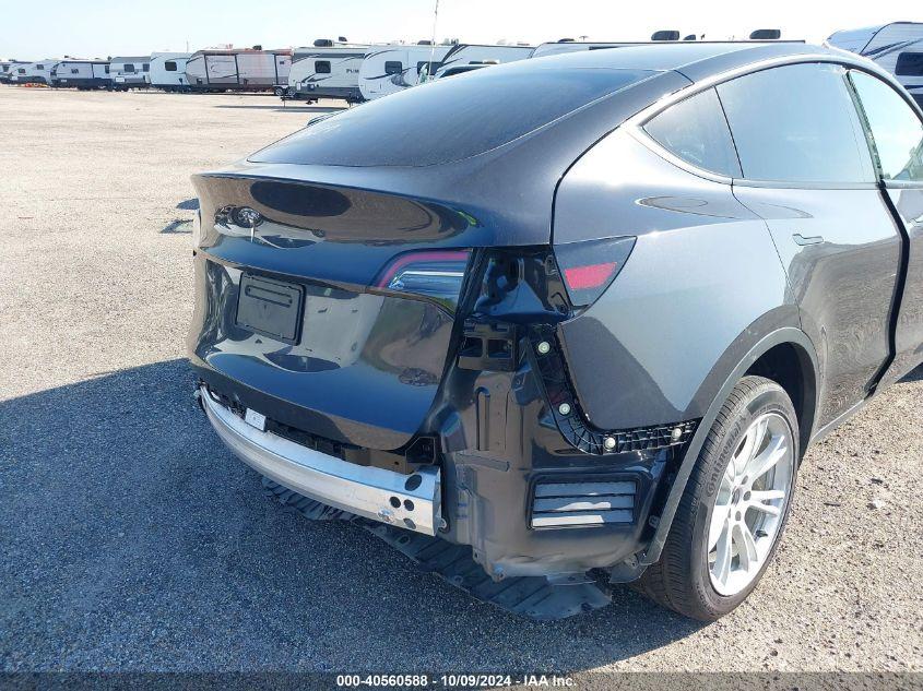 TESLA MODEL Y LONG RANGE/RWD 2024