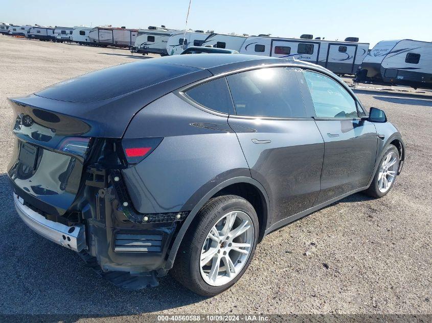 TESLA MODEL Y LONG RANGE/RWD 2024