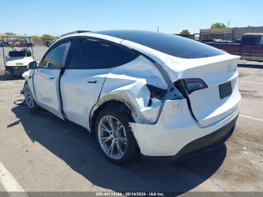 TESLA MODEL Y LONG RANGE/RWD 2024