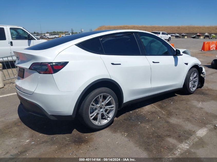 TESLA MODEL Y LONG RANGE/RWD 2024