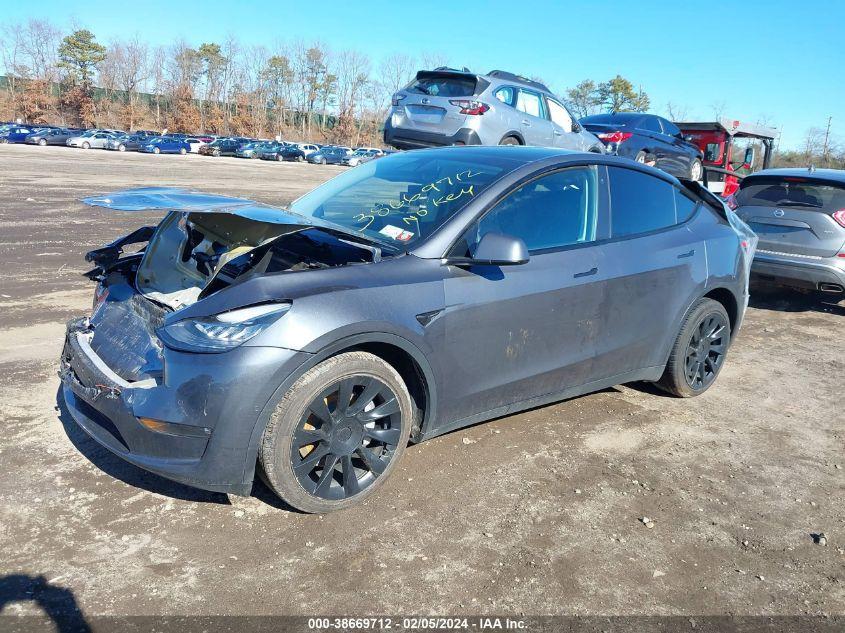 TESLA MODEL Y LONG RANGE DUAL MOTOR ALL-WHEEL DRIVE 2022