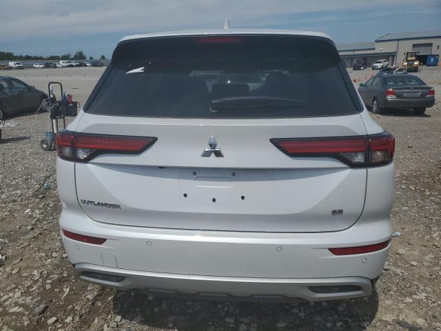 MITSUBISHI OUTLANDER  2023