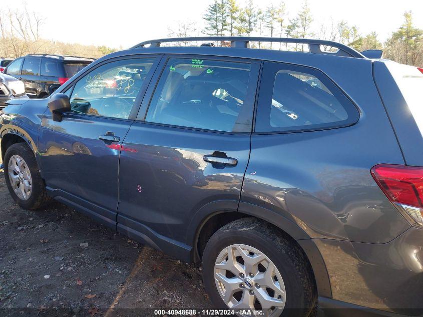 SUBARU FORESTER  2022