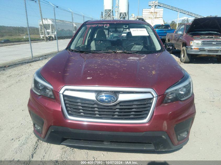 SUBARU FORESTER PREMIUM 2021