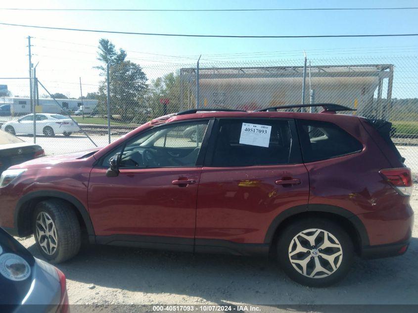 SUBARU FORESTER PREMIUM 2021