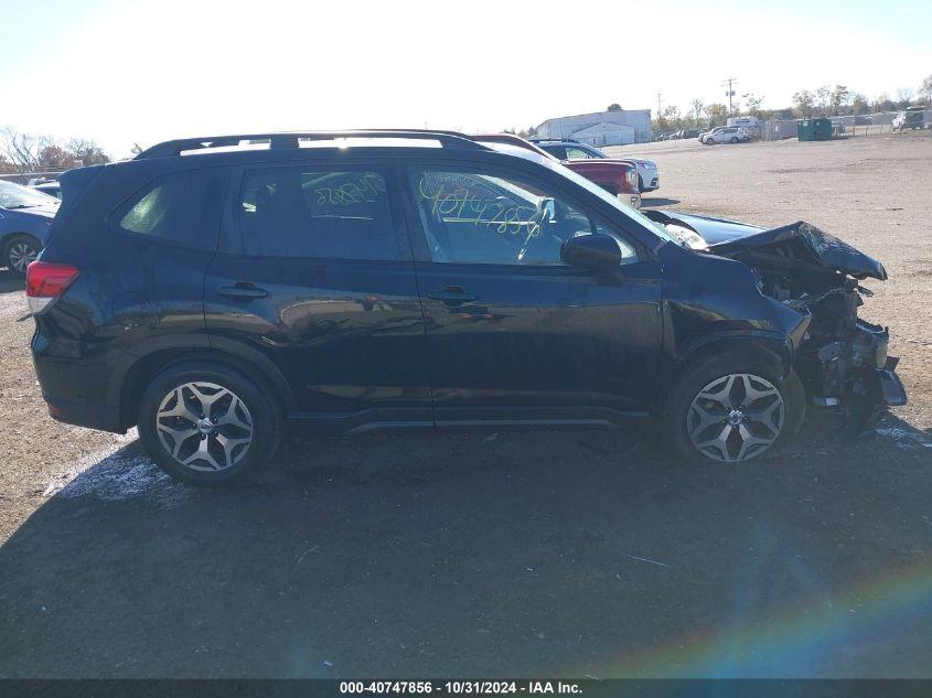 SUBARU FORESTER PREMIUM 2021