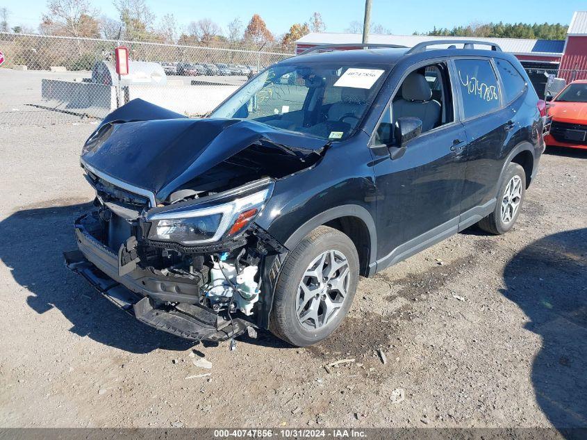 SUBARU FORESTER PREMIUM 2021