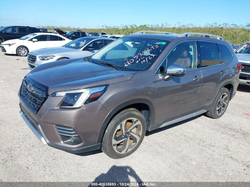 SUBARU FORESTER TOURING 2022