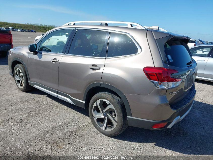 SUBARU FORESTER TOURING 2022