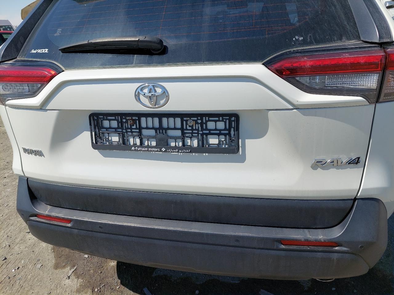 TOYOTA RAV 4  2022