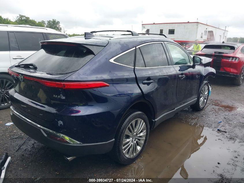 TOYOTA VENZA XLE 2023