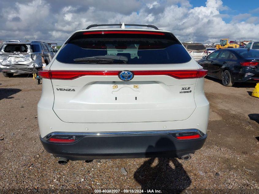 TOYOTA VENZA XLE 2021