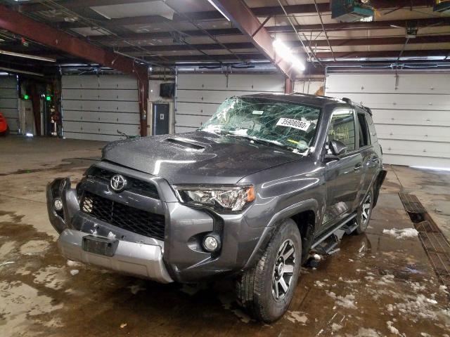 TOYOTA 4RUNNER SR 2018