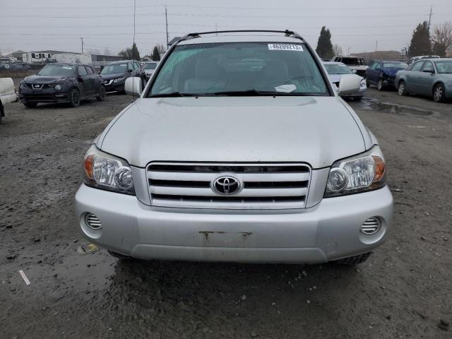 TOYOTA HIGHLANDER  2004