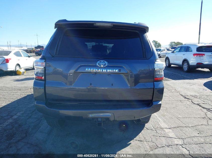 TOYOTA 4RUNNER SR5 2023