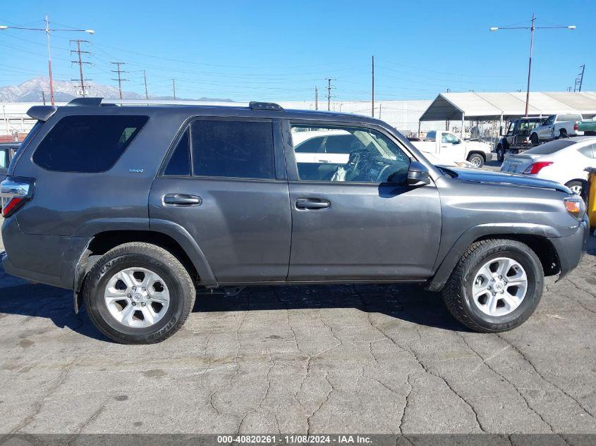 TOYOTA 4RUNNER SR5 2023