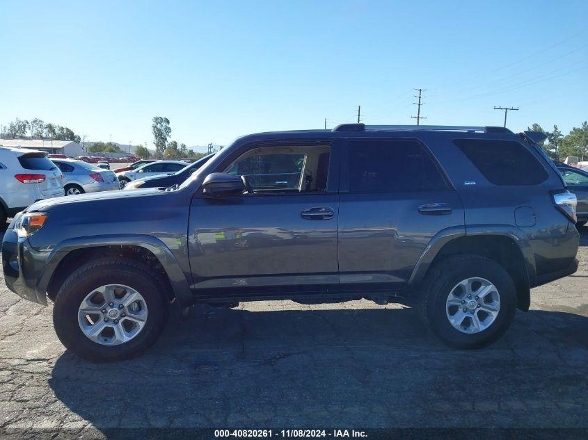 TOYOTA 4RUNNER SR5 2023