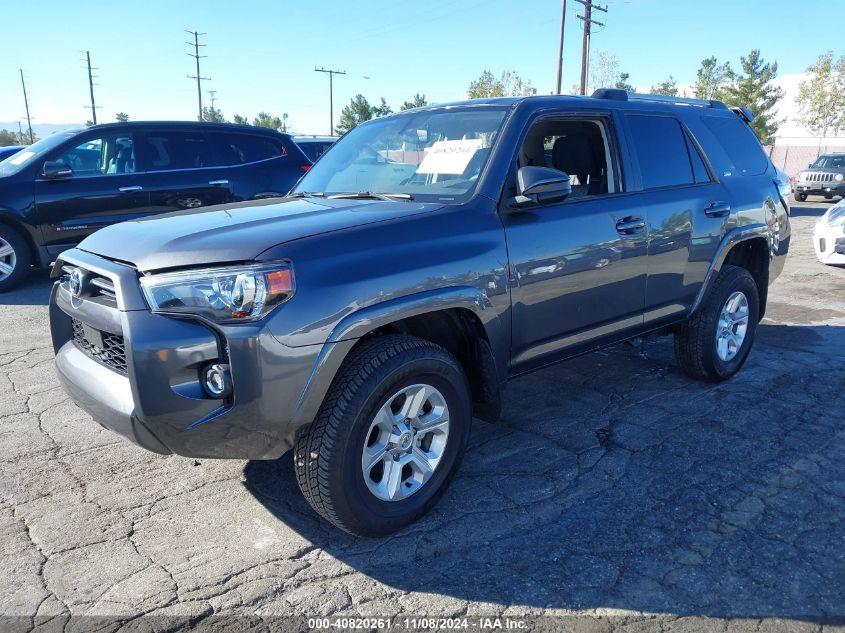 TOYOTA 4RUNNER SR5 2023