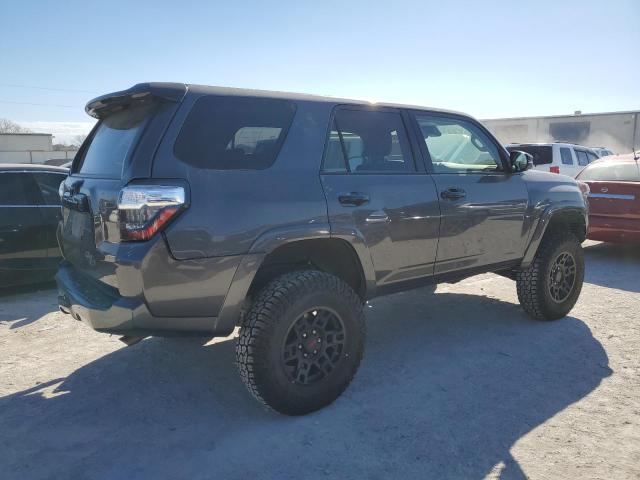 TOYOTA 4RUNNER VE 2021