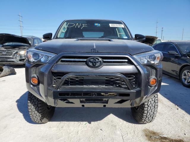 TOYOTA 4RUNNER VE 2021