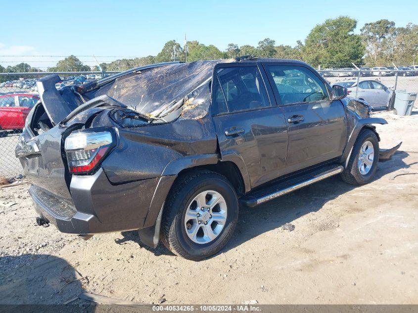 TOYOTA 4RUNNER SR5 2021