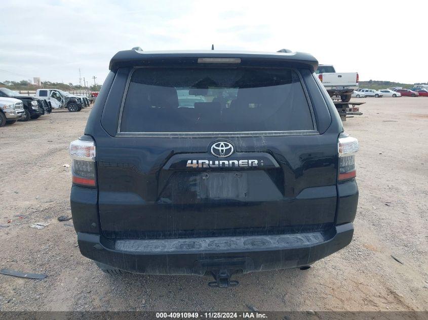 TOYOTA 4RUNNER SR5 2024