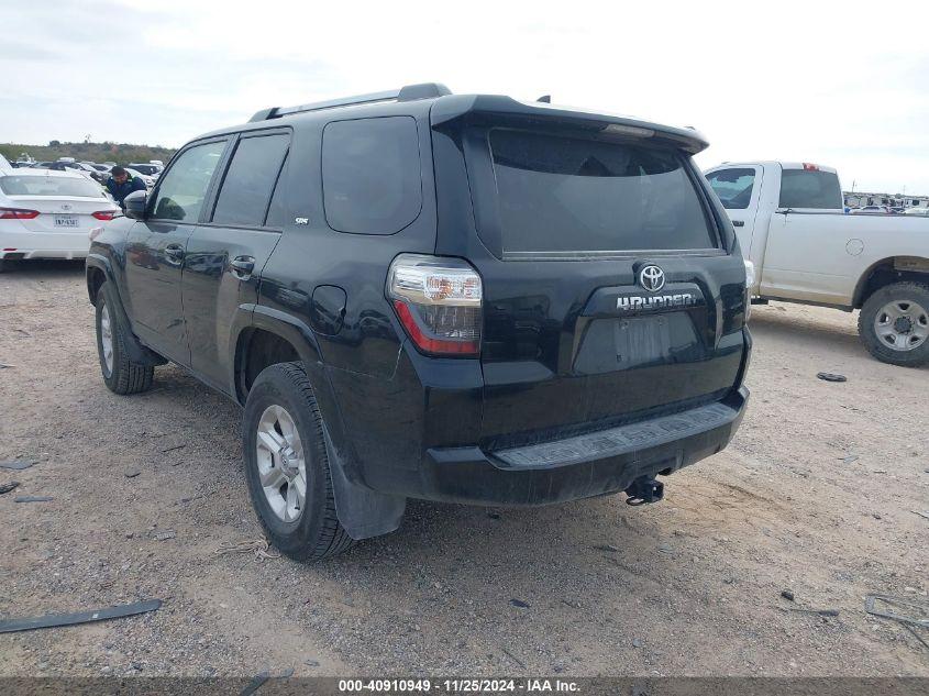 TOYOTA 4RUNNER SR5 2024