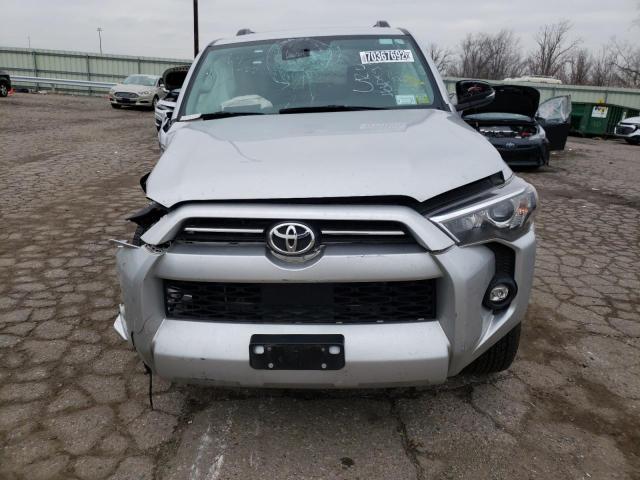 TOYOTA 4RUNNER SR 2021