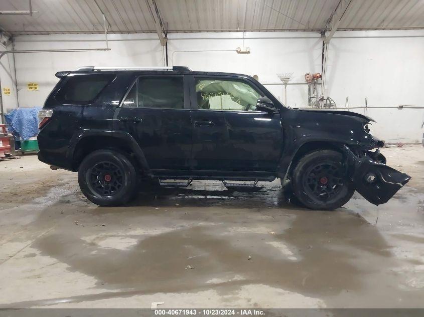 TOYOTA 4RUNNER SR5 PREMIUM 2022