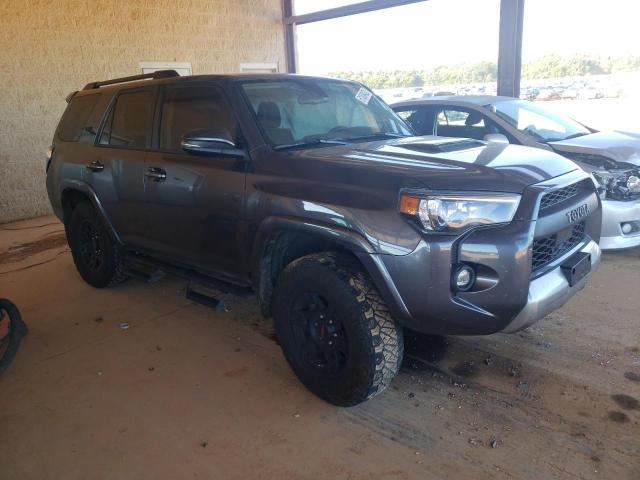 TOYOTA 4RUNNER SR 2021