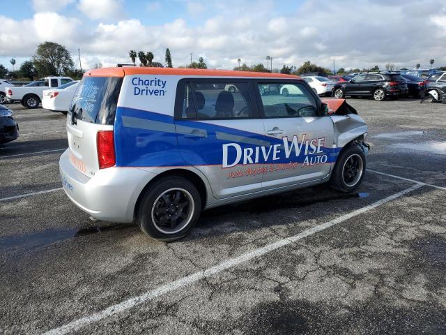 TOYOTA SCION XB 2010