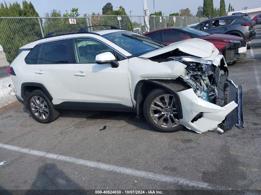 TOYOTA RAV4 XLE PREMIUM 2022