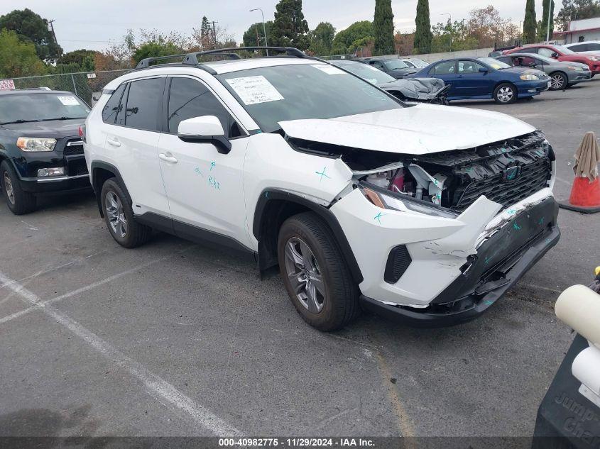 TOYOTA RAV4 HYBRID XLE 2024