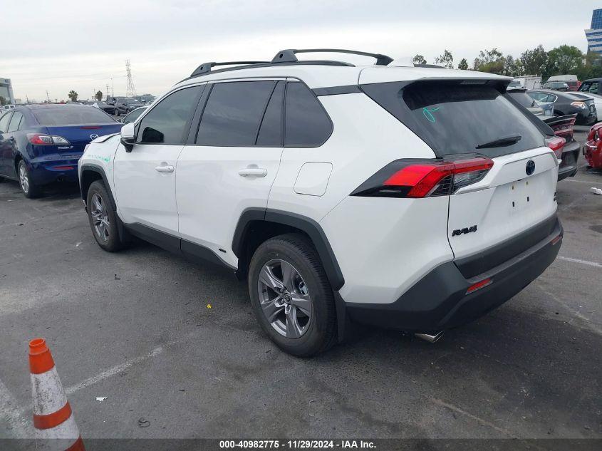 TOYOTA RAV4 HYBRID XLE 2024