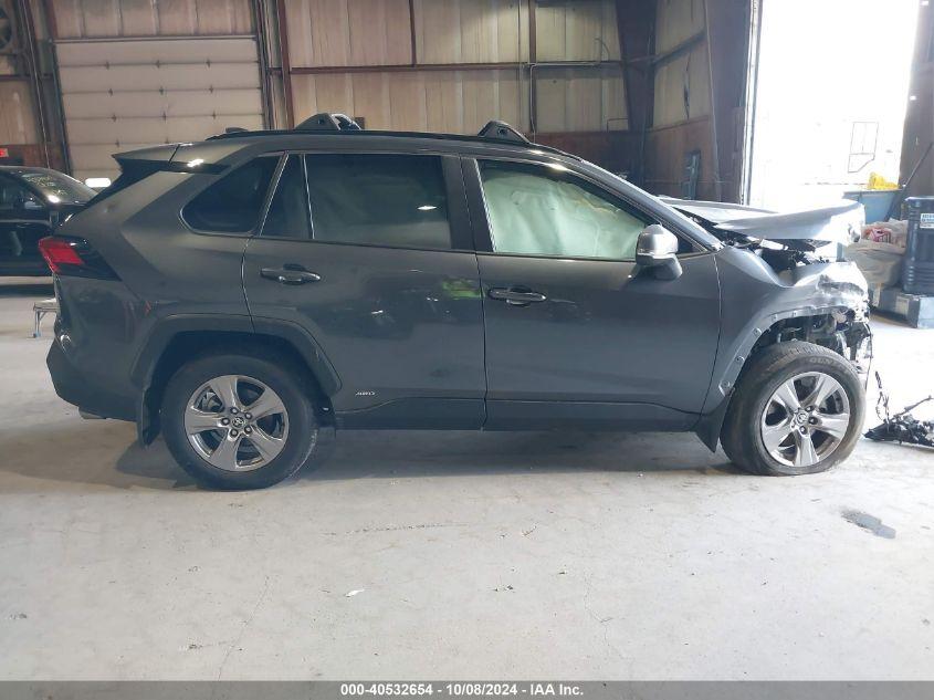 TOYOTA RAV4 HYBRID XLE 2024