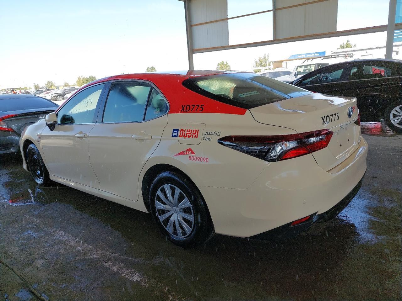 TOYOTA CAMRY  2023