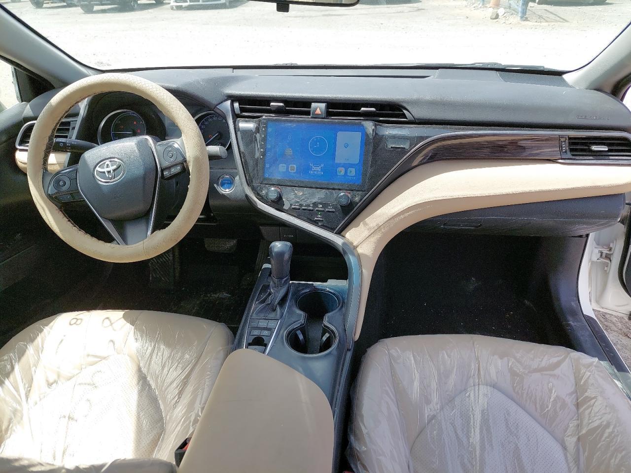 TOYOTA CAMRY  2019