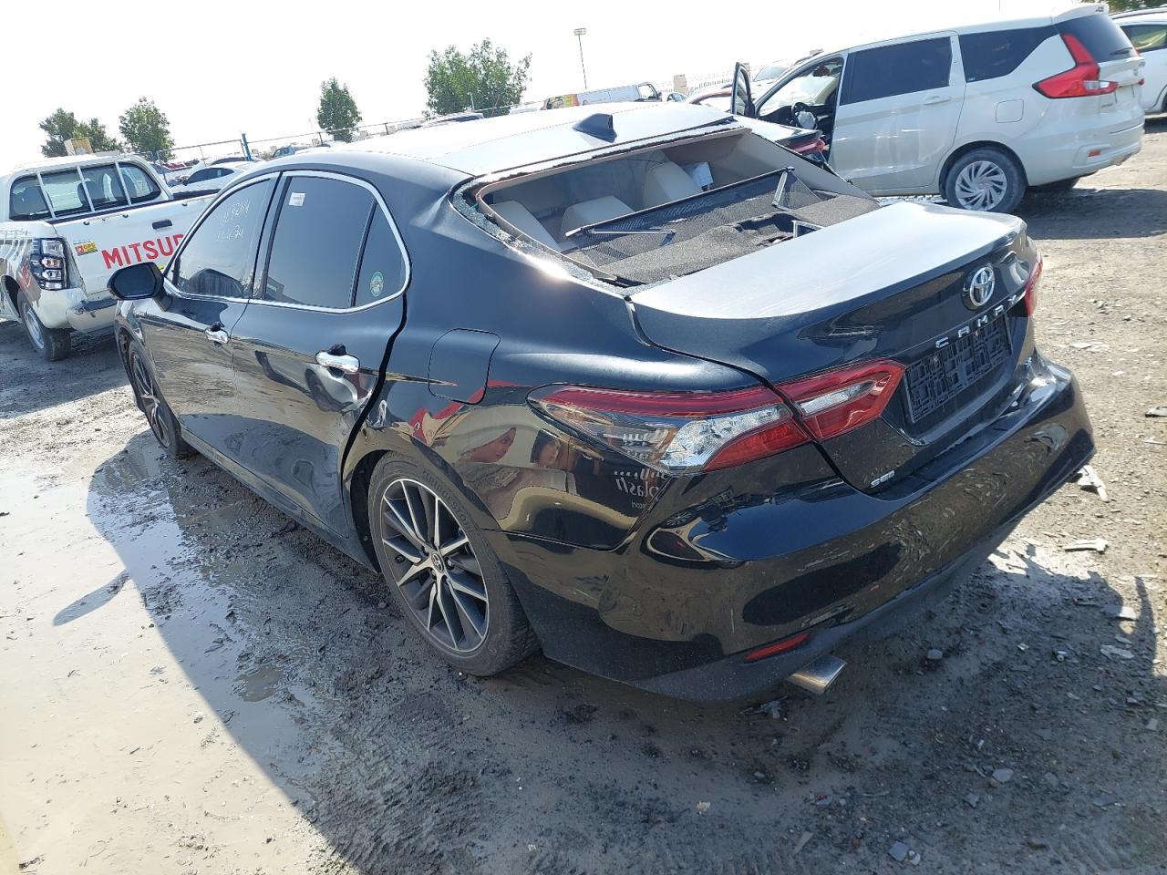 TOYOTA CAMRY  2022