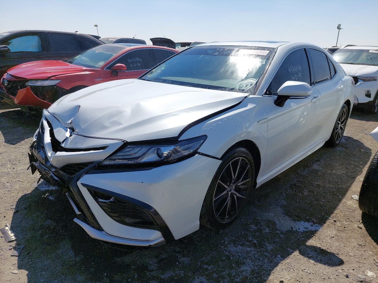 TOYOTA CAMRY  2023