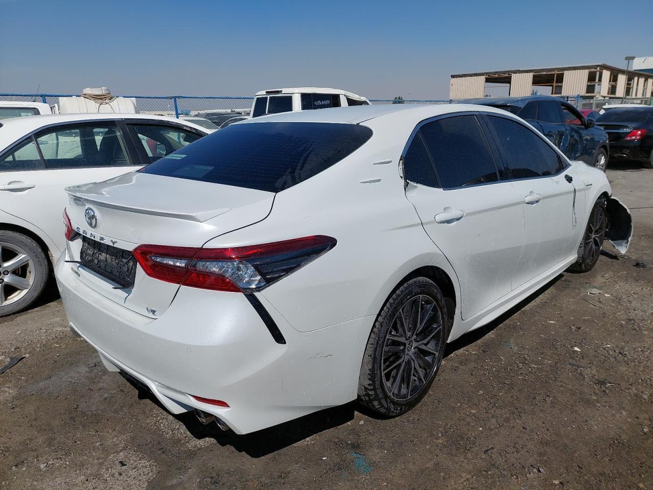 TOYOTA CAMRY  2023