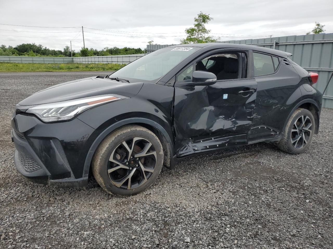 TOYOTA C-HR XLE 2020