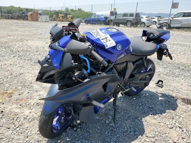 YAMAHA YZFR7  2022