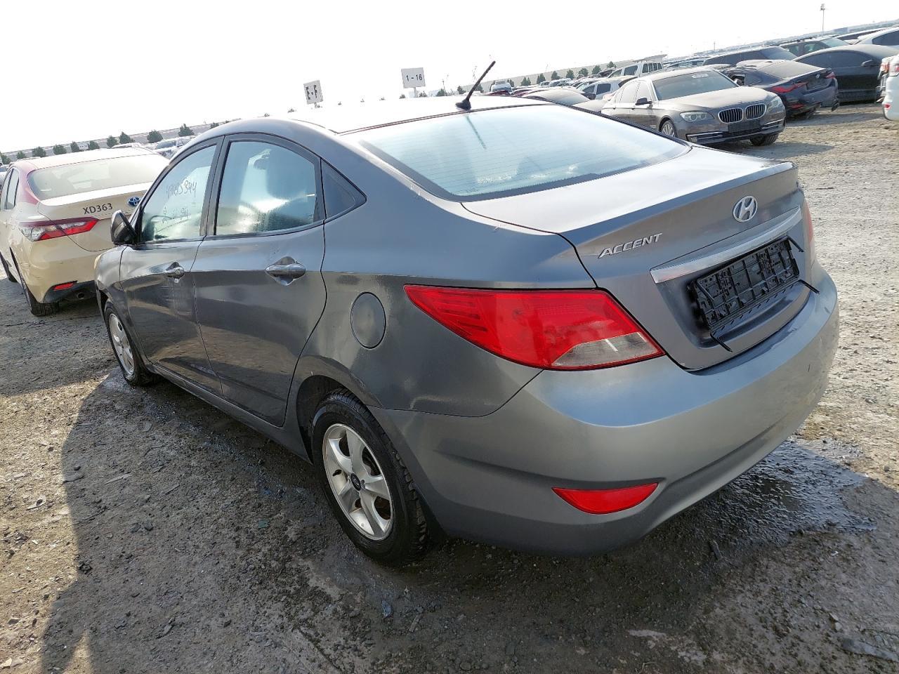 HYUNDAI ACCENT  2015