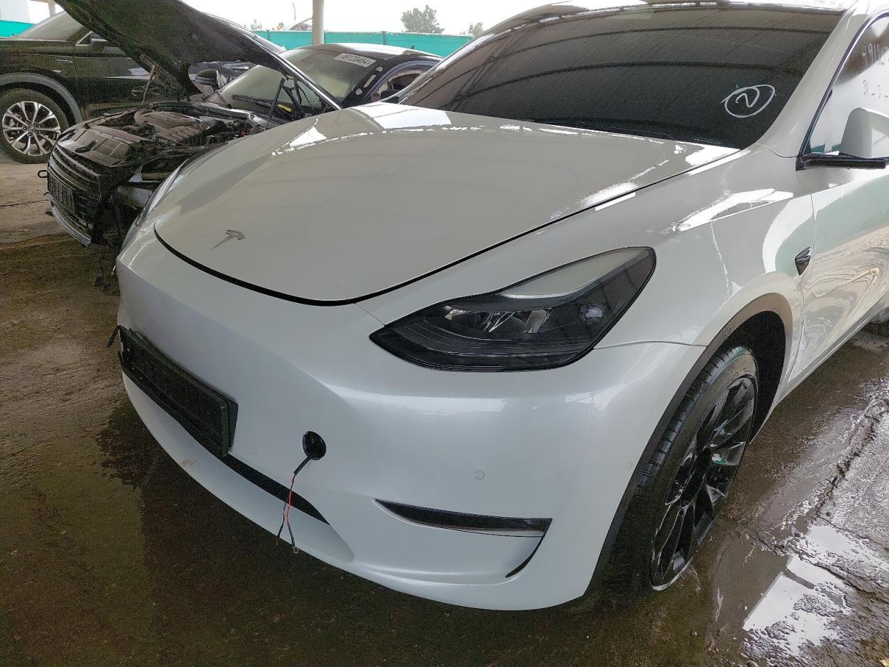 TESL MODEL Y  2022