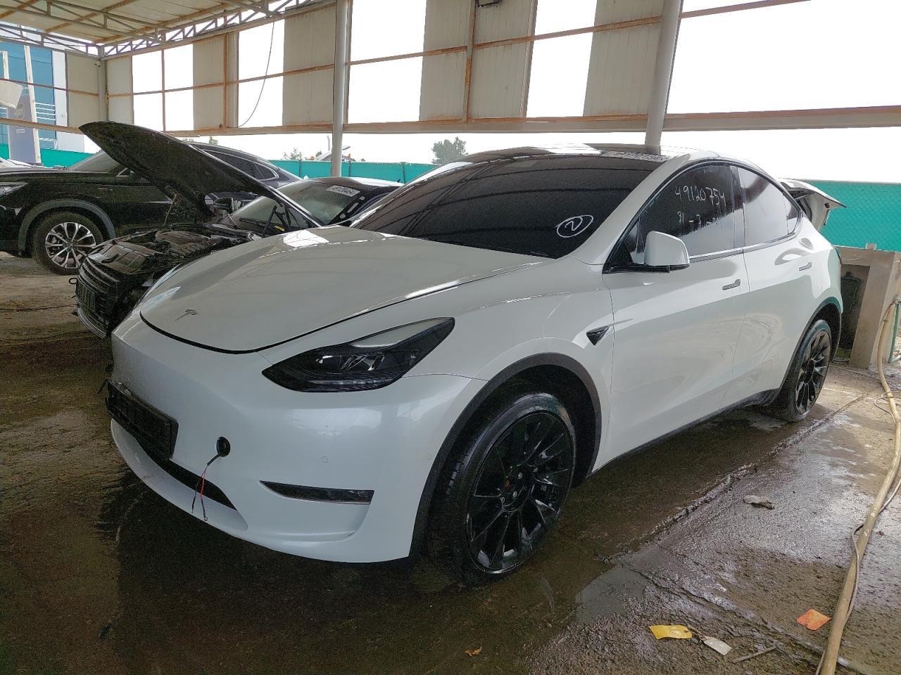 TESL MODEL Y  2022